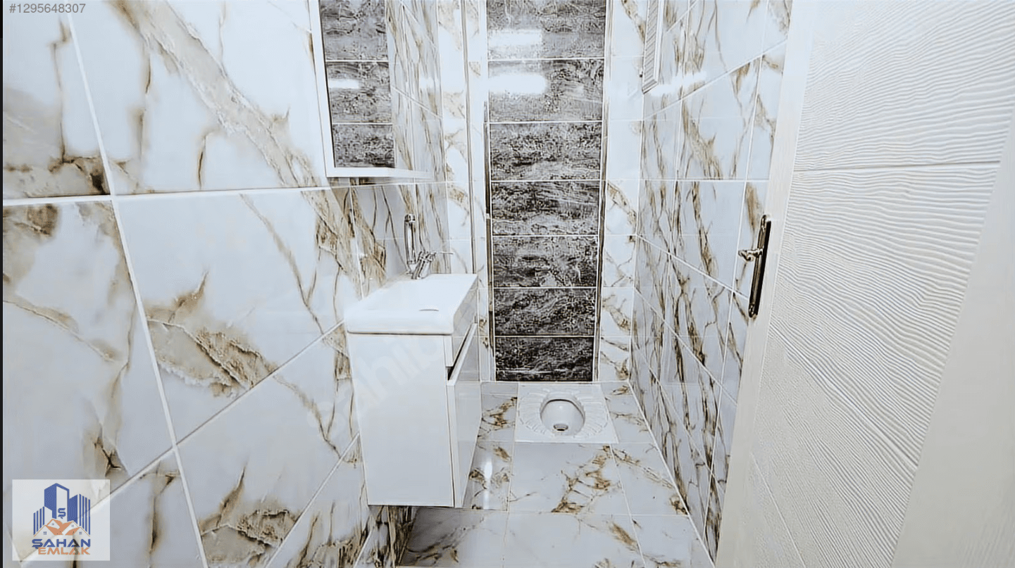 FATİH'TE SATILIK 3+1 DAİRE — 12