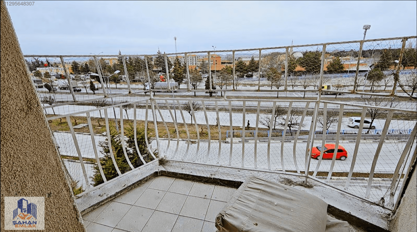 FATİH'TE SATILIK 3+1 DAİRE — 13