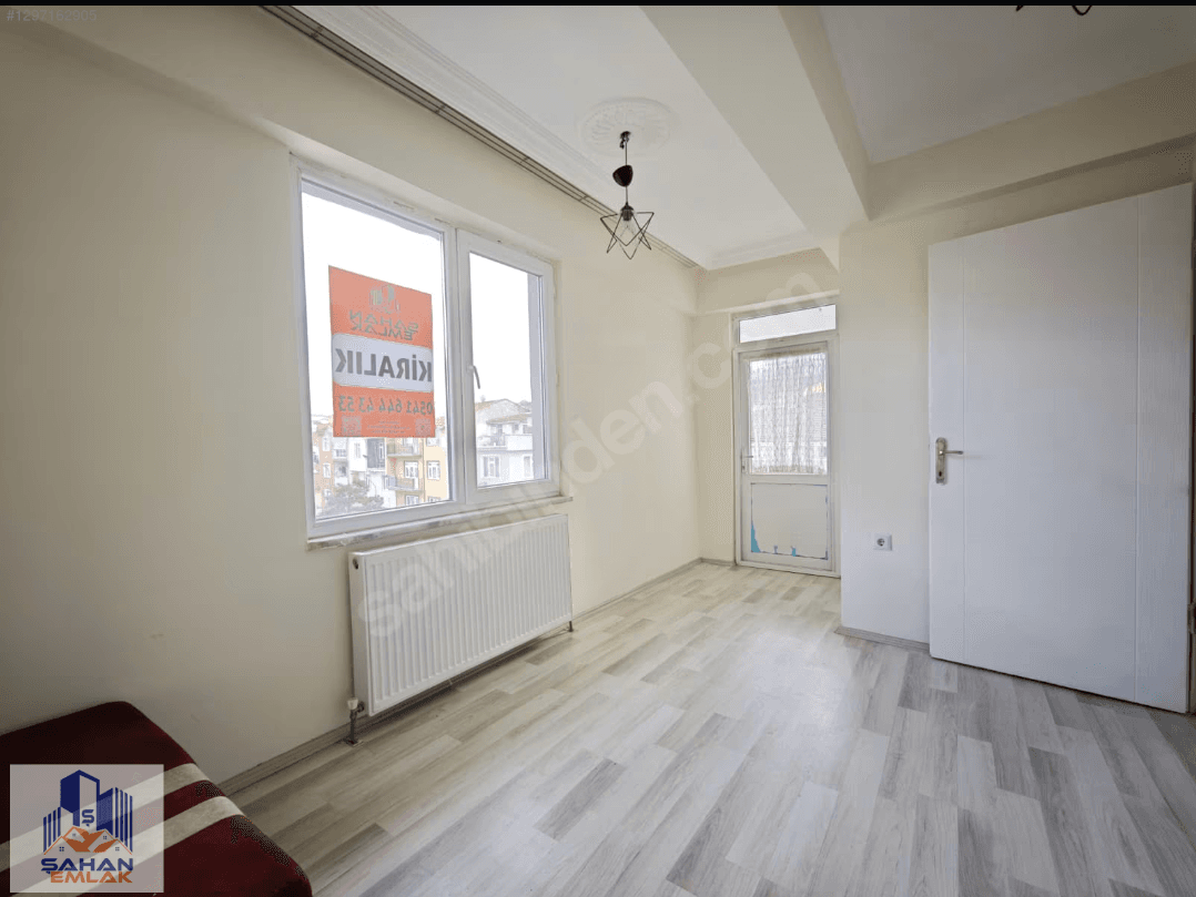 MEYDAN MAHALLESİ'NDE KİRALIK 1+1 DAİRE — 2