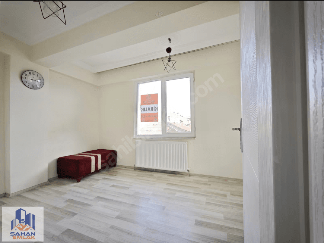MEYDAN MAHALLESİ'NDE KİRALIK 1+1 DAİRE — 1