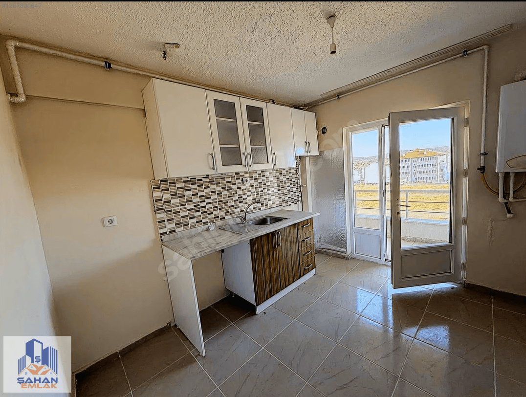 ZAFERTEPE MAHALLESİ BELEDİYE EVLERİNDE SATILIK 2+1 DAİRE — 7