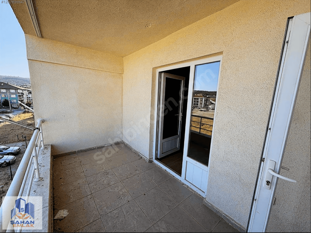 ZAFERTEPE MAHALLESİ BELEDİYE EVLERİNDE SATILIK 2+1 DAİRE — 9