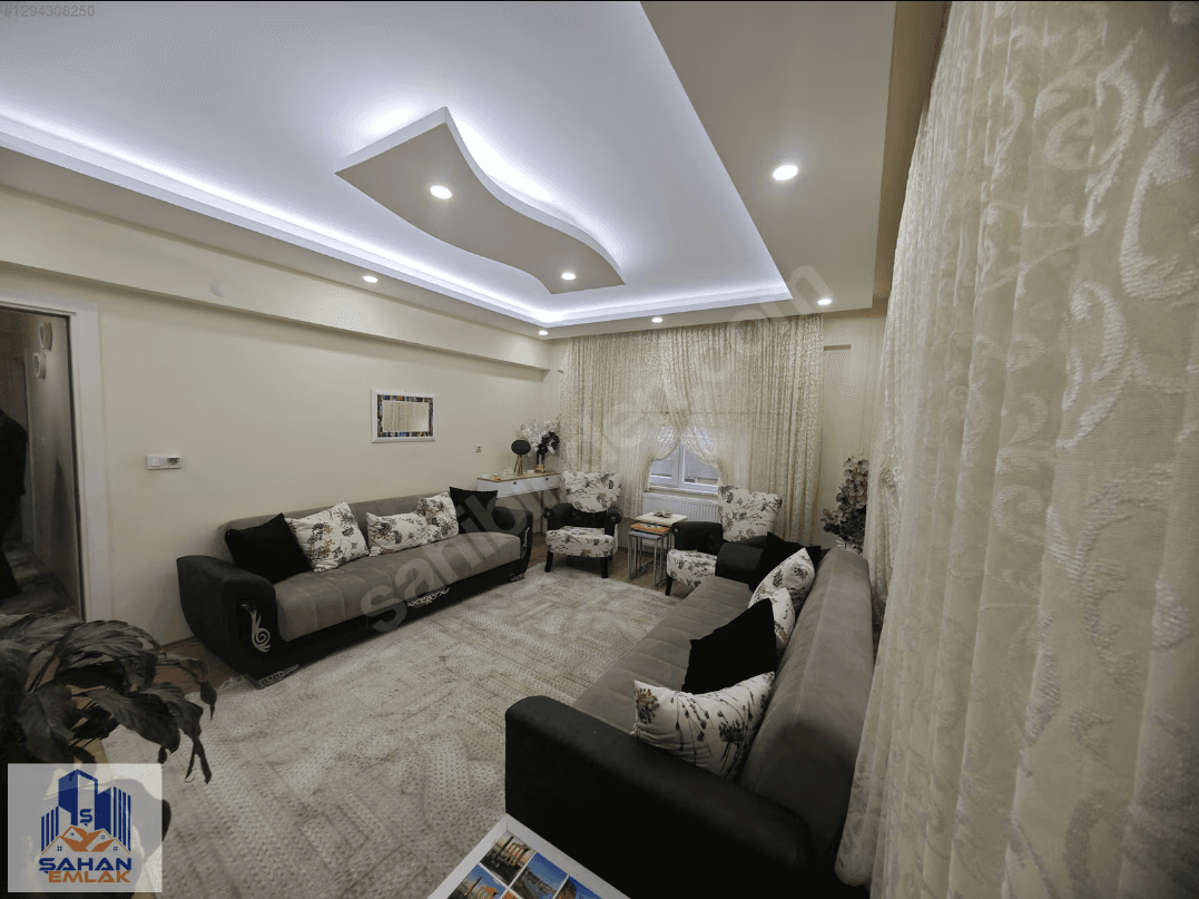 SPORKENT'TE 3+1 KİRACILI SATILIK DAİRE — 2