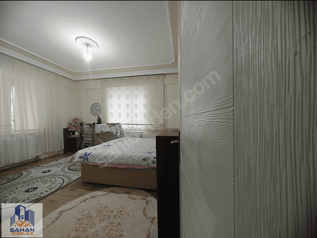 SPORKENT'TE 3+1 KİRACILI SATILIK DAİRE — 4