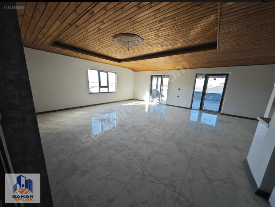 SPORKENT'TE SİTE İÇERİSİNDE SATILIK ULTRALÜKS DUBLEKS DAİRE — 6