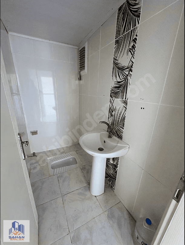 BAHÇELİEVLER'DE KİRALIK 3+1 DAİRE — 9