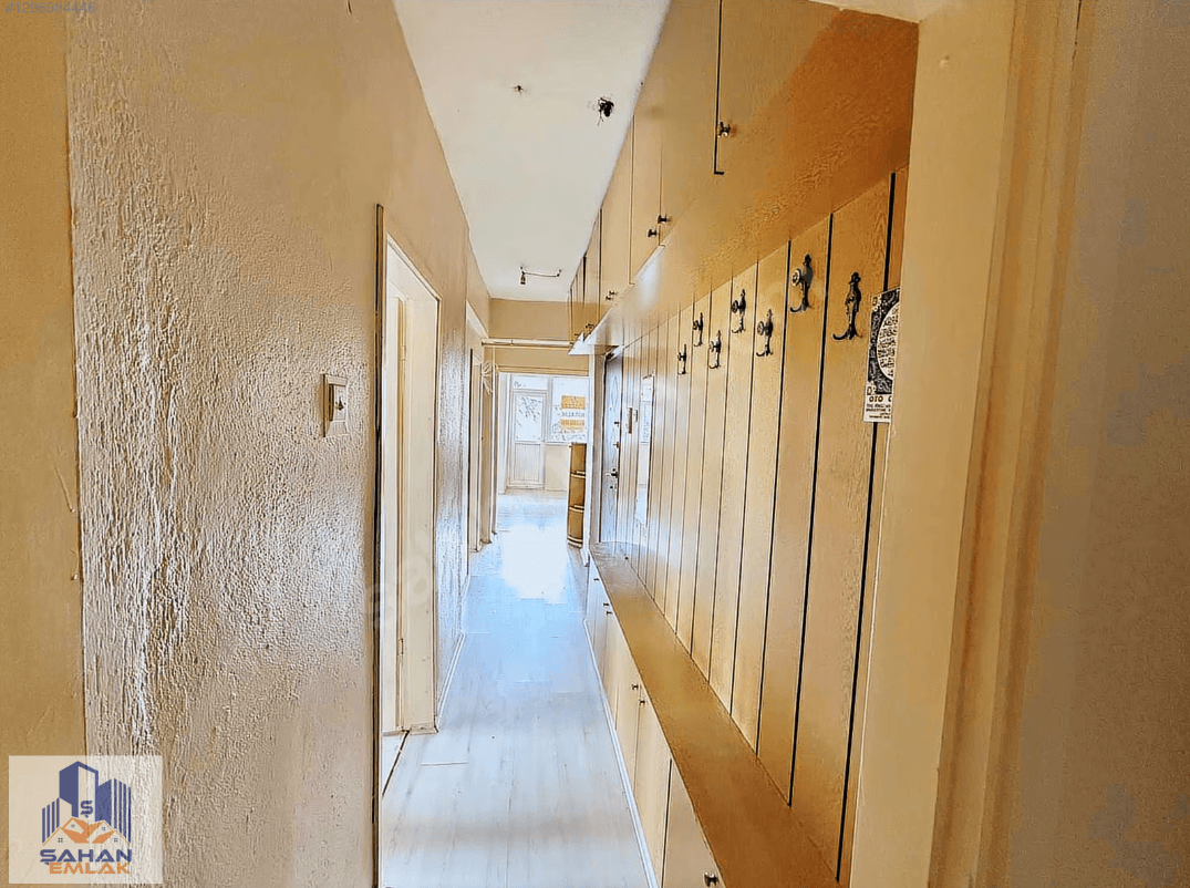 CUMHURİYET MAHALLESİ'NDE UYGUN FİYATLI 2+1 DAİRE — 8