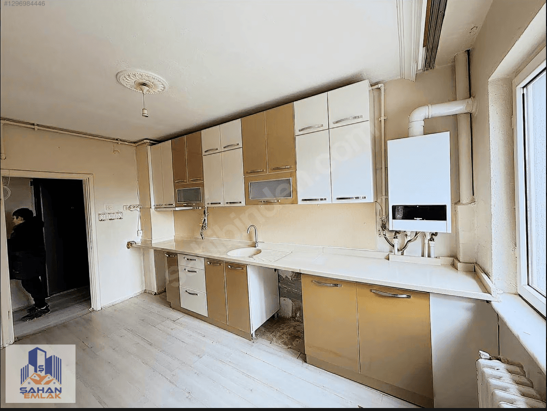 CUMHURİYET MAHALLESİ'NDE UYGUN FİYATLI 2+1 DAİRE — 6