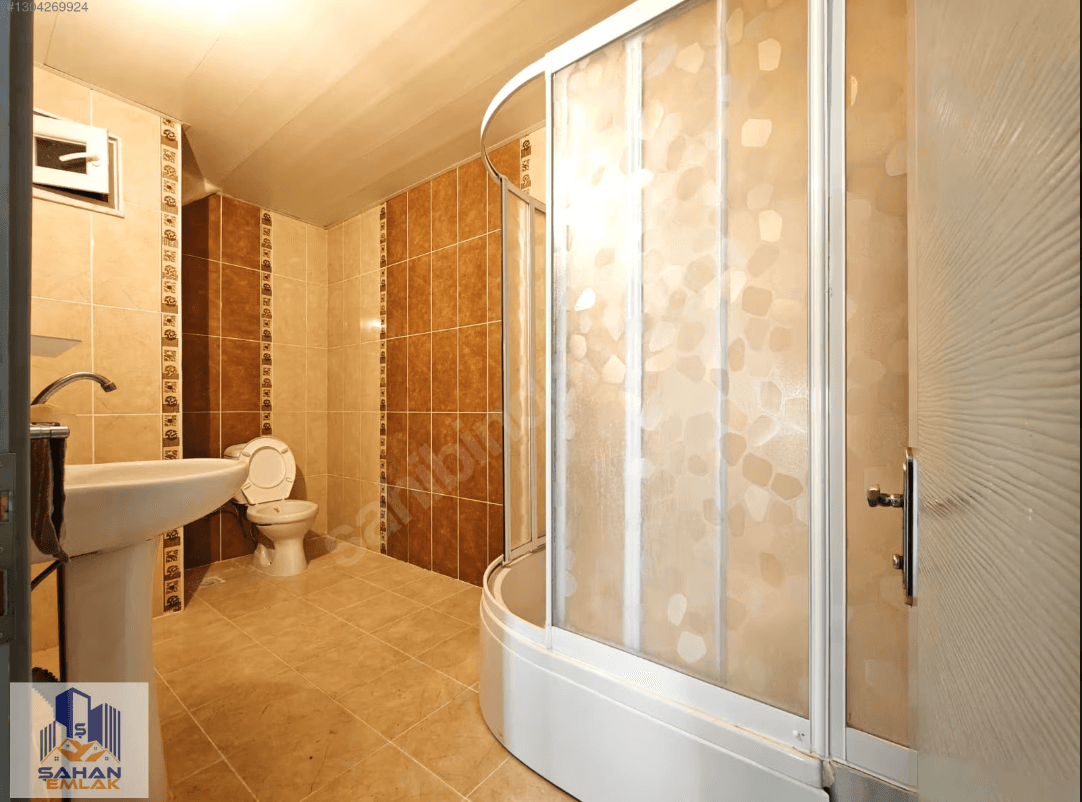 YENİDOĞAN'DA KİRALIK 3+1 DAİRE — 9