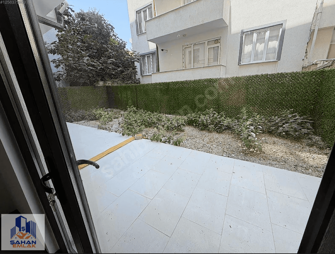 CAFELER CADDESİ'NDE SATILIK 4+1 TERS DUBLEX DAİRE — 10