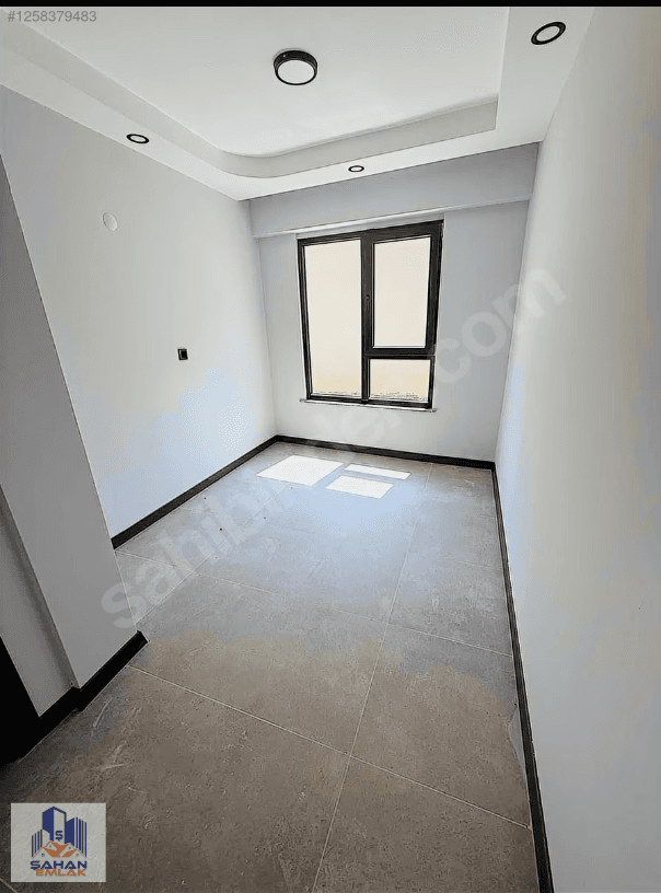 CAFELER CADDESİ'NDE SATILIK 4+1 TERS DUBLEX DAİRE — 9