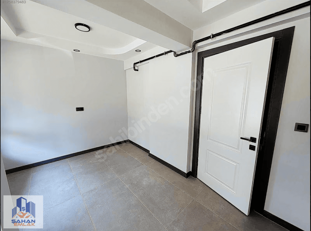 CAFELER CADDESİ'NDE SATILIK 4+1 TERS DUBLEX DAİRE — 2