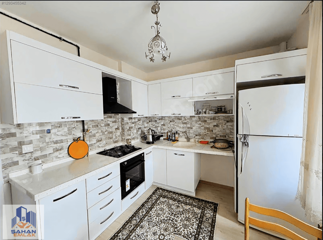 SARAY MAHALLESİNDE SATILIK 2+1 LÜX DAİRE — 1