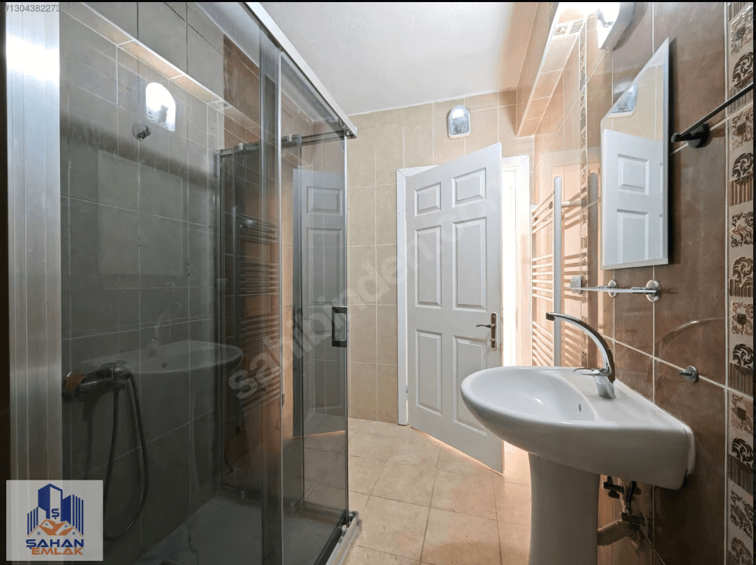 YENİDOĞAN'DA 3+1 KİRALIK DAİRE — 9